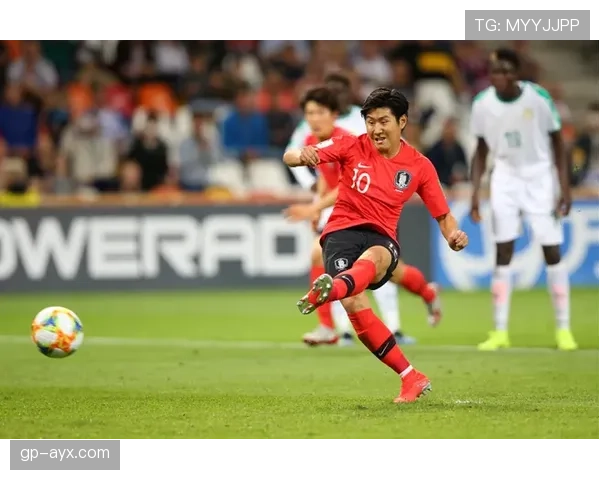 李刚仁闪耀赛场，强势崛起成韩国国家队新星引媒体热议