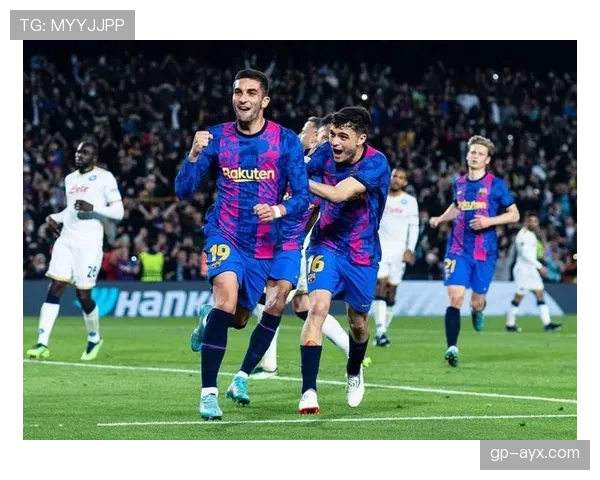 巴萨强势登顶西甲积分榜，状态回升迎战马德里德比