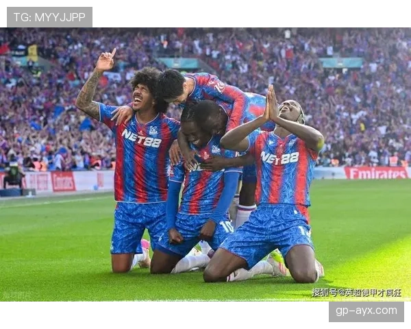 本·怀特表现稳健，助力球队强势冲击英超冠军